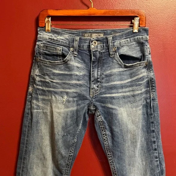BKE Jake Straight Leg Jeans Mens 31R Medium Wash Distressed Denim - Picture 2 of 7